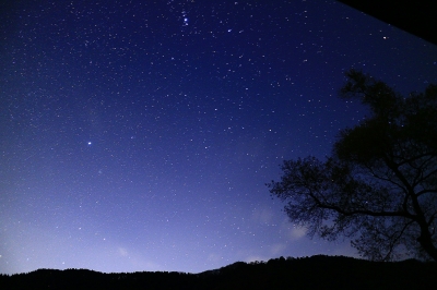 滋賀県の余呉湖というところで星空撮影中です 読書メーター