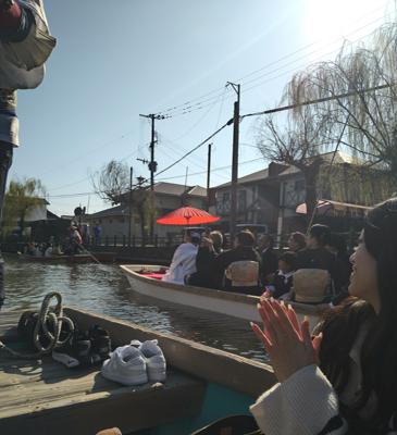 福岡　柳川の川下り初体験。新郎新婦の御目出度い舟に出逢ったよ🤗お日和もよくこちらも幸せ気分