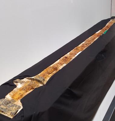 富雄丸山古墳から出土した蛇行剣を見てきました。4世紀にこの技術！感激しました。