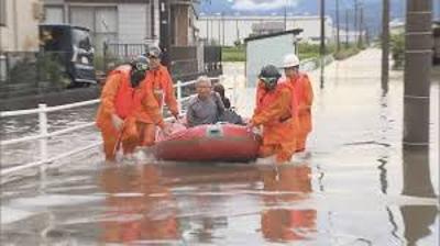 ノロノロ台風10号のおかげで、日本中で風雨の被害が続いている。この後また猛烈な熱暑がぶり返すだろう。専門家は「こんな天気が新しい常識だと思わねば」と言うが、たまったものではない。地球温暖化など起こっていないとほざく連中に熱湯をかけてやりたい気分だ。2024年8月の読書メーター 読んだ本の数：35冊 読んだページ数：11924ページ ナイス数：7545ナイス  ★先月に読んだ本一覧はこちら→ https://bookmeter.com/users/1009613/summary/monthly/2024/8